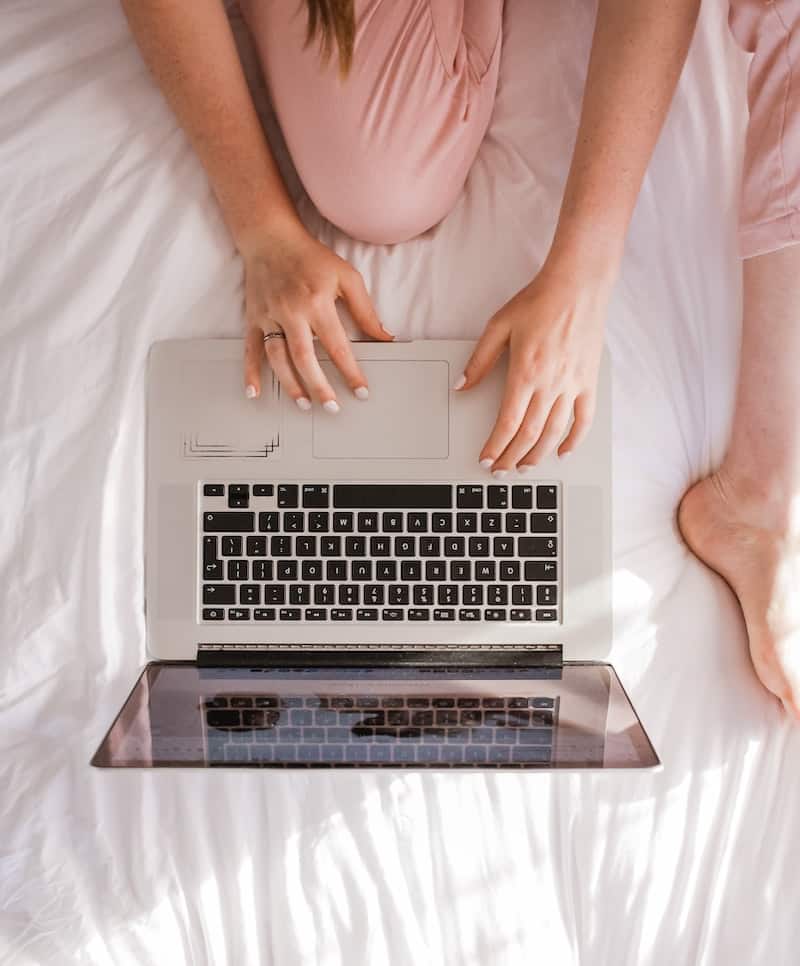 working-on-the-bed